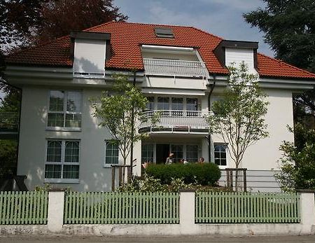 Symphonie-Villa Am See - Musikerviertel Konstanz Eksteriør bilde